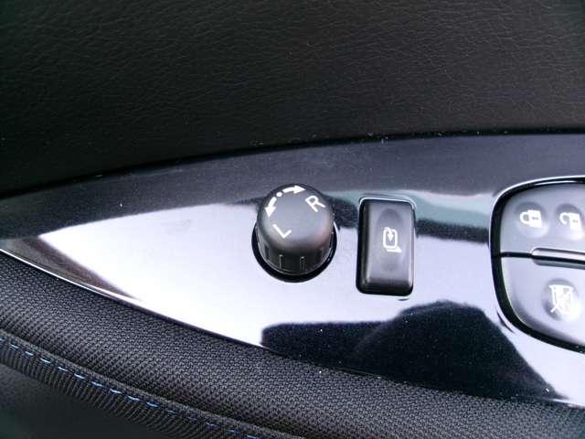 �h�A�~���[�̋��ʂ̒��߁A�i�[�͉^�]�Ȃ��炷�ׂđ���ł��܂��I