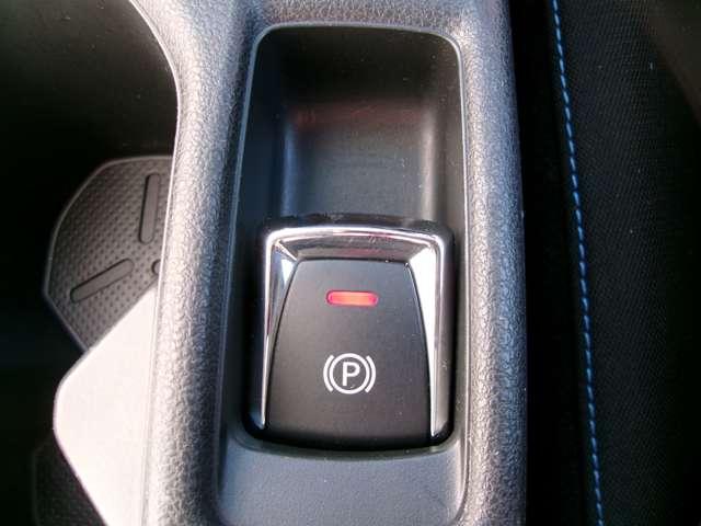 �d���p�[�L���O�u���[�L���I�[�g�u���[�L�z�[���h�B���i���Ɏ����Ńp�[�L���O�u���[�L���������Ă���܂�