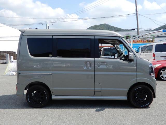 エブリイワゴン ＰＺターボ　ワイルドギアオリジナルカスタム　丸目ライト　グリル　新品外品タイヤホイールセット　オリジナルシートカバー　スズキセーフティサポート　ドラレコ前後　ディスプレイオーディオ　ＥＴＣ　フォグランプ（6枚目）