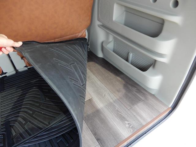 エブリイワゴン ＰＺターボ　ワイルドギアオリジナルカスタム　丸目ライト　グリル　新品外品タイヤホイールセット　オリジナルシートカバー　スズキセーフティサポート　ドラレコ前後　ディスプレイオーディオ　ＥＴＣ　フォグランプ（38枚目）