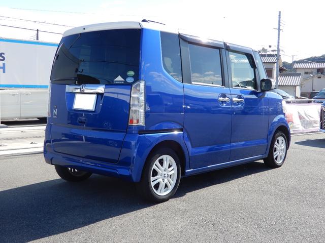 Ｎ－ＢＯＸ Ｇ　ＳＳパッケージ　Ｉストップ　ダブルエアバック　イモビ　前席シートヒーター　スマートキー＆プッシュスタート　ベンチシ－ト　ＥＴＣ付き　フルオートエアコン　キーレスエントリ　フルフラットシート　パワーウインドウ　横滑防止（7枚目）