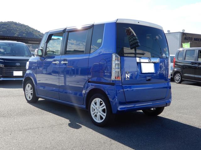 Ｎ－ＢＯＸ Ｇ　ＳＳパッケージ　Ｉストップ　ダブルエアバック　イモビ　前席シートヒーター　スマートキー＆プッシュスタート　ベンチシ－ト　ＥＴＣ付き　フルオートエアコン　キーレスエントリ　フルフラットシート　パワーウインドウ　横滑防止（8枚目）