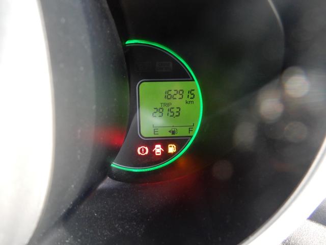 Ｎ－ＢＯＸ Ｇ　ＳＳパッケージ　Ｉストップ　ダブルエアバック　イモビ　前席シートヒーター　スマートキー＆プッシュスタート　ベンチシ－ト　ＥＴＣ付き　フルオートエアコン　キーレスエントリ　フルフラットシート　パワーウインドウ　横滑防止（27枚目）