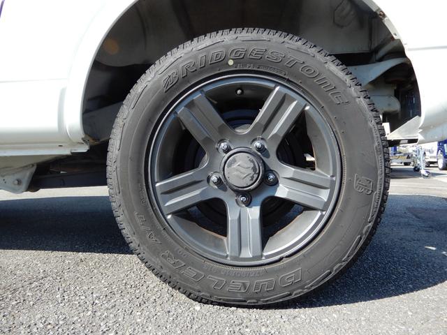 ジムニー ワイルドウインド　特別仕様車　切り替え４ＷＤ　撥水加工シート　シートヒーター　Ｗエアバック　ＡＢＳ付き　パワーウインドウ　エアコンパワステ　キーレスエントリー　衝突安全ボディ　エアバック（14枚目）