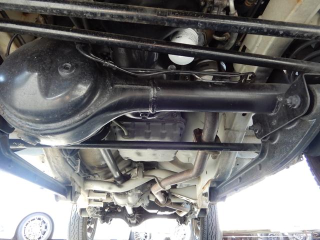 ジムニー ワイルドウインド　特別仕様車　切り替え４ＷＤ　撥水加工シート　シートヒーター　Ｗエアバック　ＡＢＳ付き　パワーウインドウ　エアコンパワステ　キーレスエントリー　衝突安全ボディ　エアバック（20枚目）