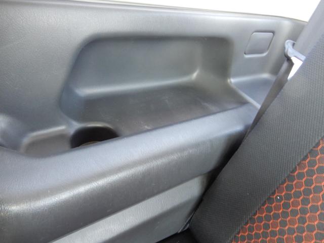 ジムニー ワイルドウインド　特別仕様車　切り替え４ＷＤ　撥水加工シート　シートヒーター　Ｗエアバック　ＡＢＳ付き　パワーウインドウ　エアコンパワステ　キーレスエントリー　衝突安全ボディ　エアバック（40枚目）