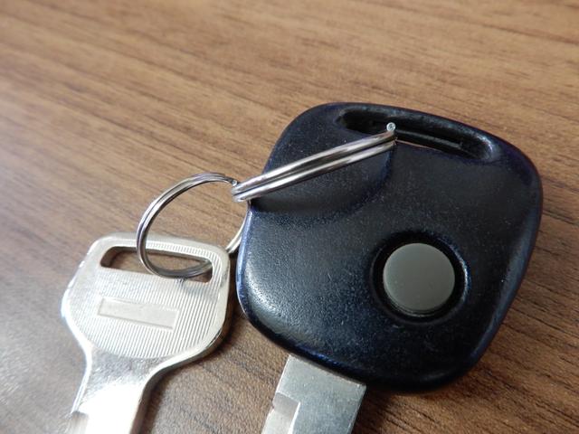 ジムニー ワイルドウインド　特別仕様車　切り替え４ＷＤ　撥水加工シート　シートヒーター　Ｗエアバック　ＡＢＳ付き　パワーウインドウ　エアコンパワステ　キーレスエントリー　衝突安全ボディ　エアバック（49枚目）