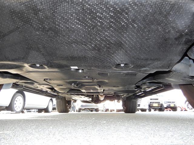 ランドクルーザー ＧＲスポーツ　後席モニター２つ　アラウンドビュー　オートハイビーム　セキュリティー　レーンキープアシスト　ＬＥＤヘッドライト　レザーシート　バックカメラ　オートクルーズコントロール　オートライト　パワーバックドア（24枚目）