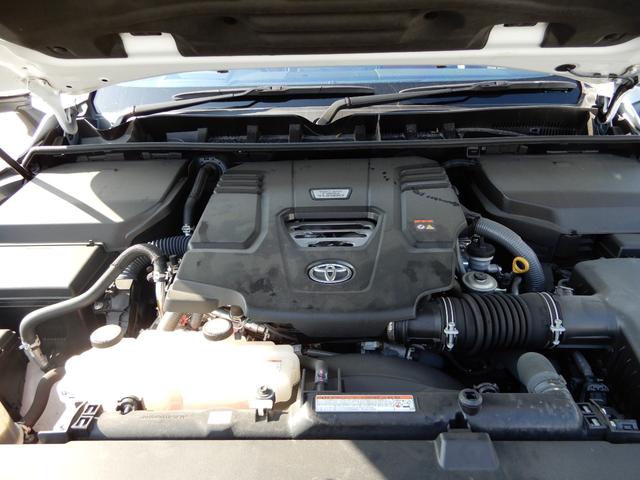 ランドクルーザー ＧＲスポーツ　後席モニター２つ　アラウンドビュー　オートハイビーム　セキュリティー　レーンキープアシスト　ＬＥＤヘッドライト　レザーシート　バックカメラ　オートクルーズコントロール　オートライト　パワーバックドア（25枚目）