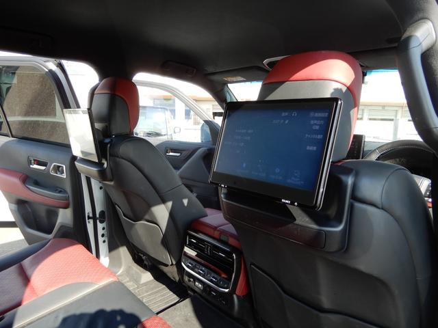 ランドクルーザー ＧＲスポーツ　後席モニター２つ　アラウンドビュー　オートハイビーム　セキュリティー　レーンキープアシスト　ＬＥＤヘッドライト　レザーシート　バックカメラ　オートクルーズコントロール　オートライト　パワーバックドア（39枚目）