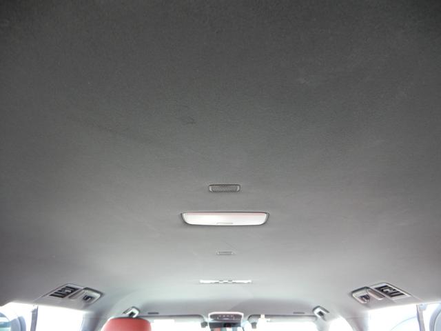 ランドクルーザー ＧＲスポーツ　後席モニター２つ　アラウンドビュー　オートハイビーム　セキュリティー　レーンキープアシスト　ＬＥＤヘッドライト　レザーシート　バックカメラ　オートクルーズコントロール　オートライト　パワーバックドア（55枚目）