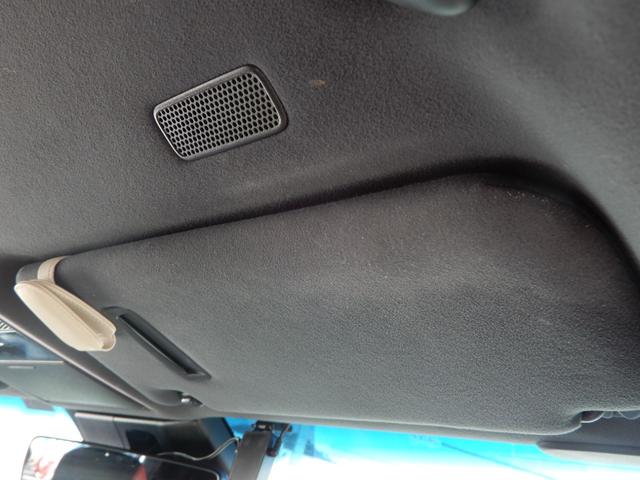 ランドクルーザー ＧＲスポーツ　後席モニター２つ　アラウンドビュー　オートハイビーム　セキュリティー　レーンキープアシスト　ＬＥＤヘッドライト　レザーシート　バックカメラ　オートクルーズコントロール　オートライト　パワーバックドア（56枚目）