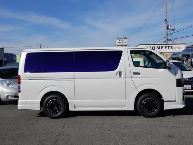 ハイエースバン ロングスーパーＧＬ　ダークプライムＳ　４ＷＤ　車中泊仕様　ベッドキット付き　ガラスフィルム　全方位カメラ　ディスプレイオーディオ（12枚目）