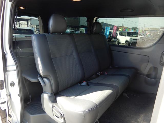 ハイエースバン ロングスーパーＧＬ　ダークプライムＳ　４ＷＤ　車中泊仕様　ベッドキット付き　ガラスフィルム　全方位カメラ　ディスプレイオーディオ（27枚目）