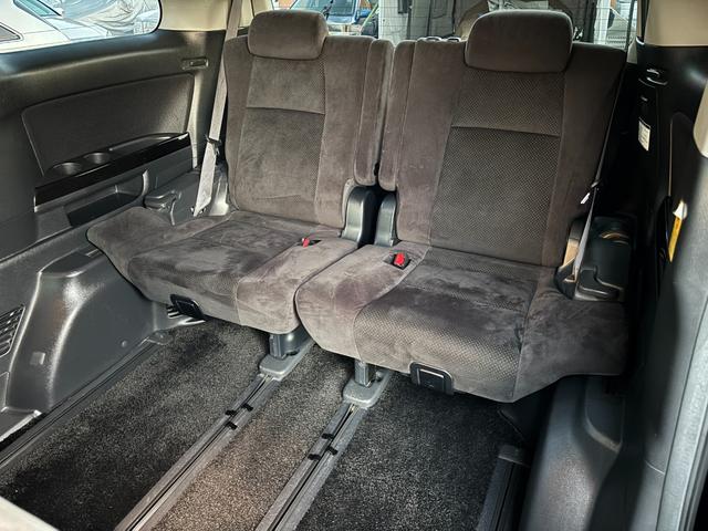 ヴェルファイア ２．４Ｚ　プラチナセレクションＩＩ　新品タイヤ４本／９インチナビ／フルセグ／Ｂｌｕｅｔｏｏｔｈ接続／ＥＴＣ／スマートキー／プッシュスタート／バックカメラ／オプション１８インチＡＷ／フリップダウン／ＡＬＰＩＮＥナビ／両側電動スライドドア／（72枚目）