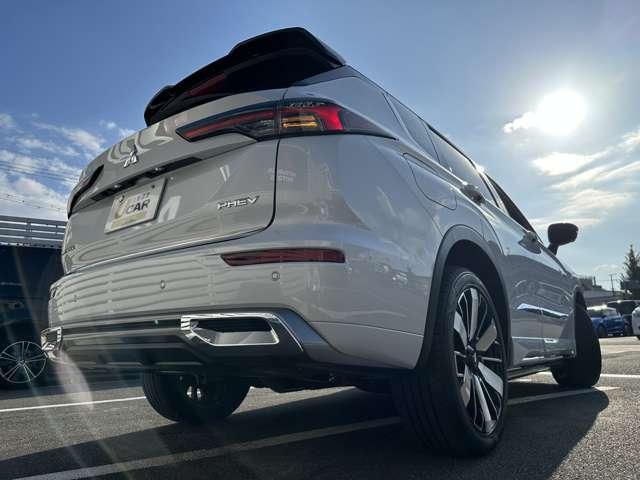 アウトランダーPHEV P 元試乗車 スマホ連携ナビ 全方位モニター ETC マイパイロット 衝突被害軽減ブレーキ 後側方車両検知警報システム 革シート 電動シート 電動リヤゲート AC1500W シートヒーター スマートキー(75枚目)