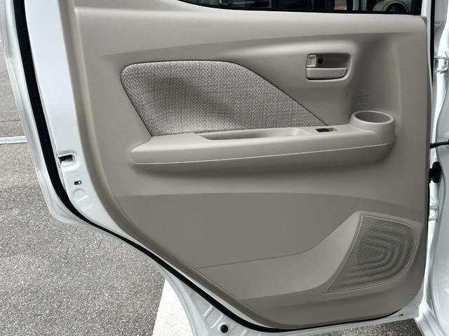 ｅＫワゴン Ｍ　ワンオーナー　衝突被害軽減ブレーキ　　　踏み間違い防止装置　パーキングセンサー　ＣＤプレーヤー　シートヒーター　オートマチックハイビーム　アイドリングストップ　キーレスエントリー（21枚目）