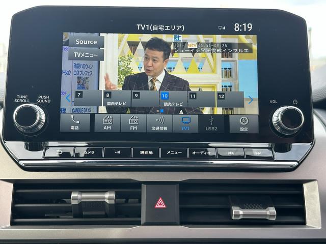 トライトン ＧＬＳ　元試乗車　スマホ連携ナビ　全方位モニター　ＥＴＣ　衝突被害軽減ブレーキ　後側方車両検知警報システム　レーダークルーズコントロール　シートヒーター　オートマチックハイビーム　スマートキー（10枚目）