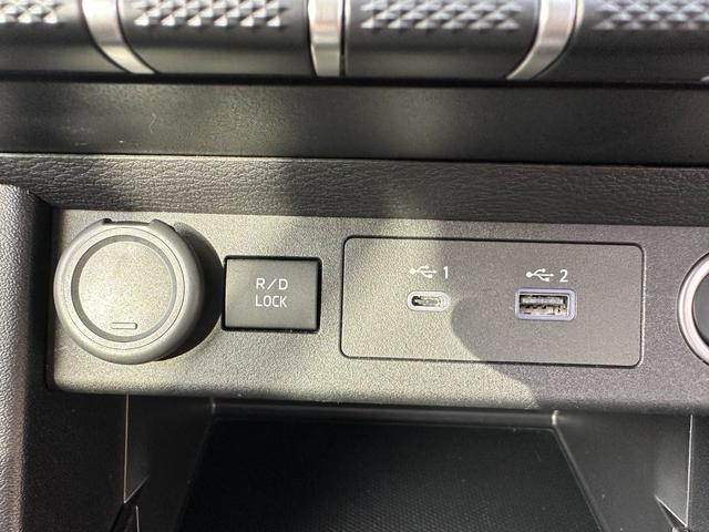 トライトン ＧＬＳ　元試乗車　スマホ連携ナビ　全方位モニター　ＥＴＣ　衝突被害軽減ブレーキ　後側方車両検知警報システム　レーダークルーズコントロール　シートヒーター　オートマチックハイビーム　スマートキー（22枚目）