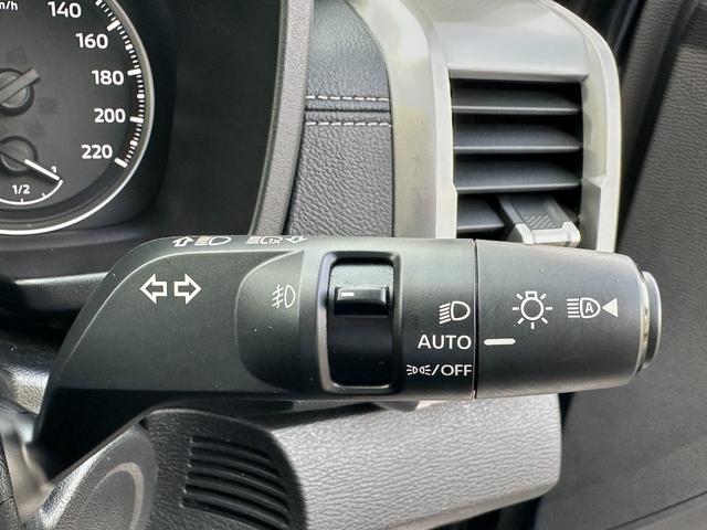 トライトン ＧＬＳ　元試乗車　スマホ連携ナビ　全方位モニター　ＥＴＣ　衝突被害軽減ブレーキ　後側方車両検知警報システム　レーダークルーズコントロール　シートヒーター　オートマチックハイビーム　スマートキー（31枚目）