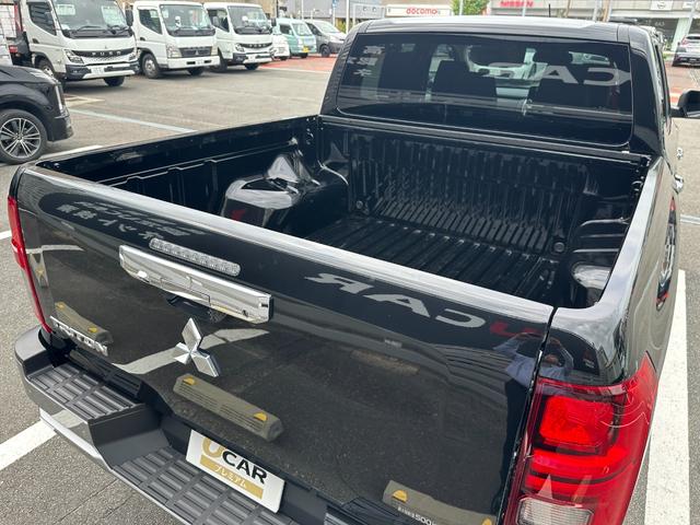 トライトン ＧＬＳ　元試乗車　スマホ連携ナビ　全方位モニター　ＥＴＣ　衝突被害軽減ブレーキ　後側方車両検知警報システム　レーダークルーズコントロール　シートヒーター　オートマチックハイビーム　スマートキー（47枚目）