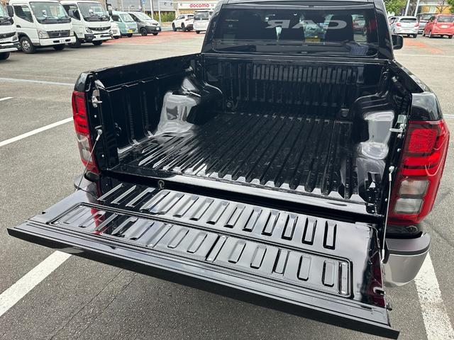 トライトン ＧＬＳ　元試乗車　スマホ連携ナビ　全方位モニター　ＥＴＣ　衝突被害軽減ブレーキ　後側方車両検知警報システム　レーダークルーズコントロール　シートヒーター　オートマチックハイビーム　スマートキー（48枚目）