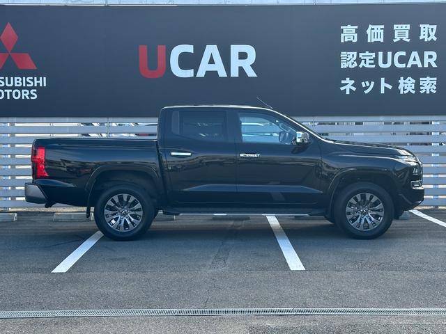トライトン ＧＬＳ　元試乗車　スマホ連携ナビ　全方位モニター　ＥＴＣ　衝突被害軽減ブレーキ　後側方車両検知警報システム　レーダークルーズコントロール　シートヒーター　オートマチックハイビーム　スマートキー（60枚目）