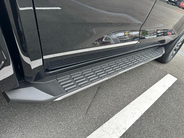 トライトン ＧＬＳ　元試乗車　スマホ連携ナビ　全方位モニター　ＥＴＣ　衝突被害軽減ブレーキ　後側方車両検知警報システム　レーダークルーズコントロール　シートヒーター　オートマチックハイビーム　スマートキー（62枚目）
