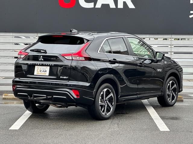 エクリプスクロスPHEV P 元試乗車 電気温水式ヒーター スマホ連携ナビ 全方位モニター ETC2.0 マイパイロット 衝突被害軽減ブレーキ 後側方車両検知警報システム 電動シート 電動リヤゲート オートマチックハイビーム(5枚目)