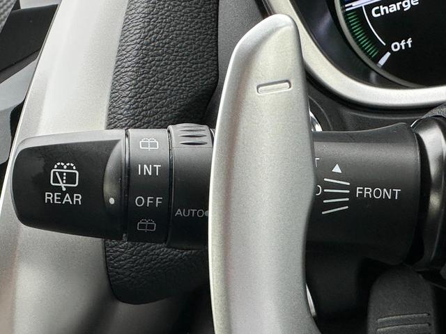 エクリプスクロスPHEV P 元試乗車 電気温水式ヒーター スマホ連携ナビ 全方位モニター ETC2.0 マイパイロット 衝突被害軽減ブレーキ 後側方車両検知警報システム 電動シート 電動リヤゲート オートマチックハイビーム(28枚目)