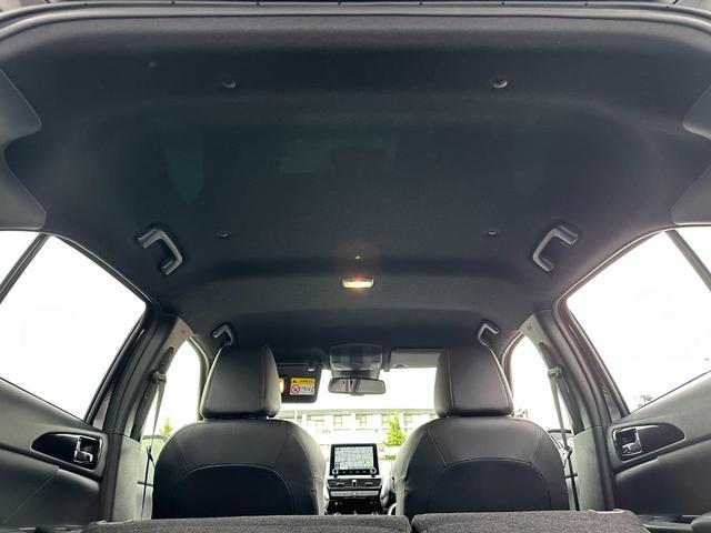エクリプスクロスPHEV P 元試乗車 電気温水式ヒーター スマホ連携ナビ 全方位モニター ETC2.0 マイパイロット 衝突被害軽減ブレーキ 後側方車両検知警報システム 電動シート 電動リヤゲート オートマチックハイビーム(60枚目)