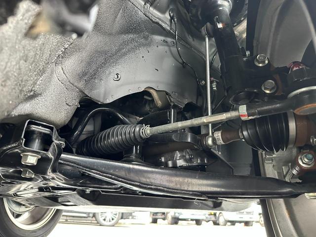 エクリプスクロスPHEV P 元試乗車 電気温水式ヒーター スマホ連携ナビ 全方位モニター ETC2.0 マイパイロット 衝突被害軽減ブレーキ 後側方車両検知警報システム 電動シート 電動リヤゲート オートマチックハイビーム(62枚目)