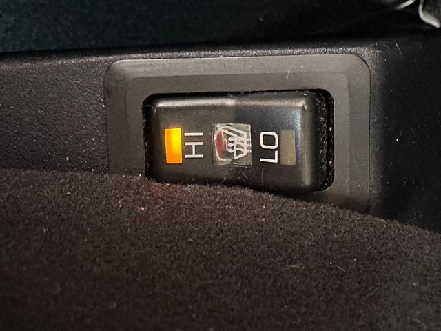 デリカＤ：５ シャモニー　ＨＤＤナビ　ＥＴＣ　後席モニター　バックカメラ　フロントカメラ　左サイドカメラ　両側スライド片側電動スライドドア　運転席電動シート　シートヒーター　オートクルーズコントロール　パーキングセンサー（37枚目）