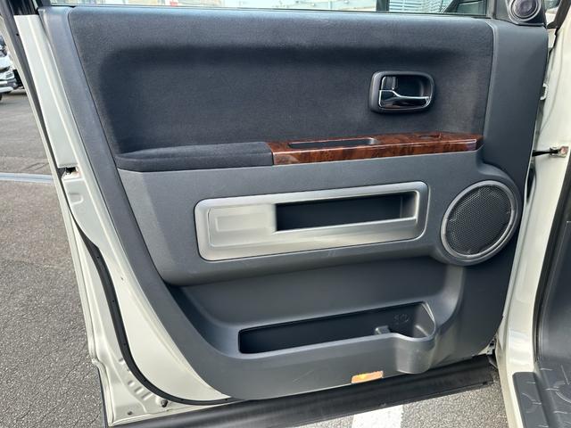 デリカＤ：５ シャモニー　ＨＤＤナビ　ＥＴＣ　後席モニター　バックカメラ　フロントカメラ　左サイドカメラ　両側スライド片側電動スライドドア　運転席電動シート　シートヒーター　オートクルーズコントロール　パーキングセンサー（52枚目）