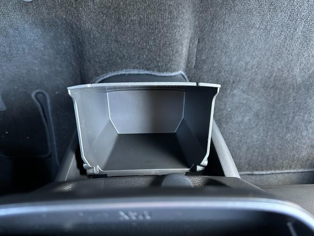 デリカミニ T プレミアム 元試乗車 メモリーナビ 全方位モニター ETC マイパイロット 衝突被害軽減ブレーキ 踏み間違い防止装置 パーキングセンサー 両側電動スライドドア シートヒーター デジタルルームミラー スマートキー(49枚目)