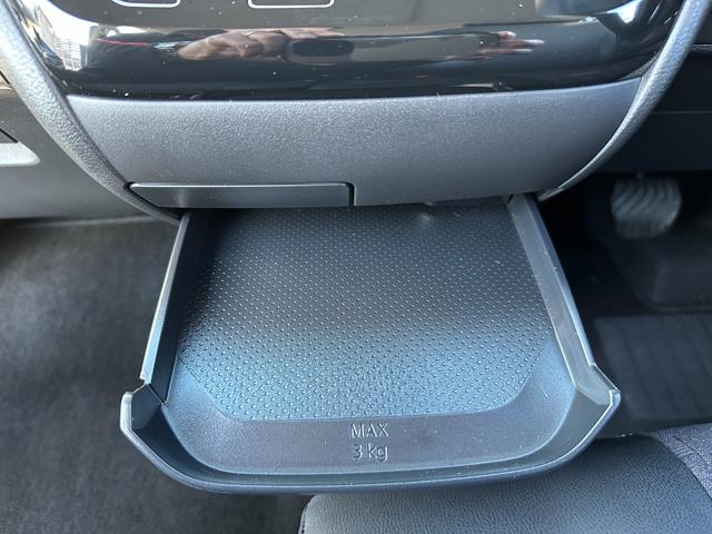 デリカミニ T プレミアム 元試乗車 メモリーナビ 全方位モニター ETC マイパイロット 衝突被害軽減ブレーキ 踏み間違い防止装置 パーキングセンサー 両側電動スライドドア シートヒーター デジタルルームミラー スマートキー(51枚目)