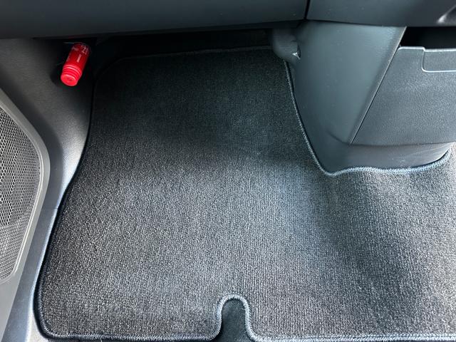 デリカミニ T プレミアム 元試乗車 メモリーナビ 全方位モニター ETC マイパイロット 衝突被害軽減ブレーキ 踏み間違い防止装置 パーキングセンサー 両側電動スライドドア シートヒーター デジタルルームミラー スマートキー(53枚目)