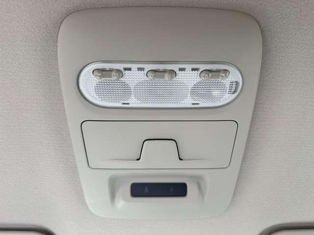 ｅＫクロススペース Ｇ　プラスエディション　ワンオーナー　メモリーナビ　全方位モニター　衝突被害軽減ブレーキ　踏み間違い防止装置　パーキングセンサー　両側電動スライドドア　シートヒーター　オートマチックハイビーム　フォグランプ　スマートキー（43枚目）