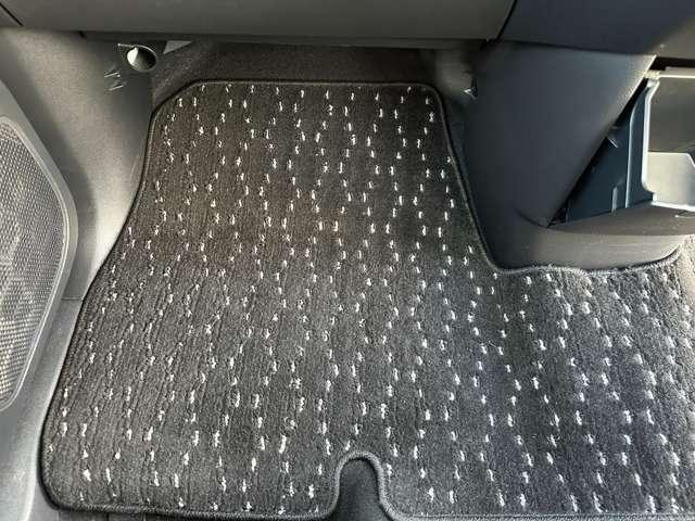 ｅＫクロススペース Ｇ　プラスエディション　ワンオーナー　メモリーナビ　全方位モニター　衝突被害軽減ブレーキ　踏み間違い防止装置　パーキングセンサー　両側電動スライドドア　シートヒーター　オートマチックハイビーム　フォグランプ　スマートキー（50枚目）