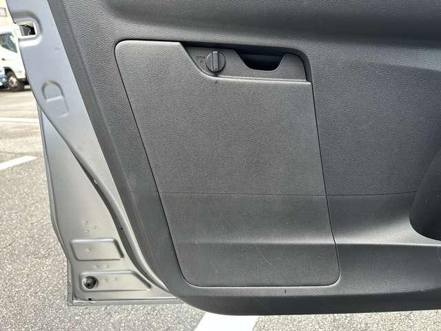 eKクロス T ワンオーナー メモリーナビ バックカメラ ETC 衝突被害軽減ブレーキ 踏み間違い防止装置 パーキングセンサー シートヒーター オートマチックハイビーム LEDヘッドライト アイドリングストップ(50枚目)