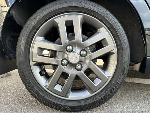 デリカミニ Ｔ　プレミアム　ワンオーナー　メモリーナビ　全方位モニター　マイパイロット　両側電動スライドドア　衝突被害軽減ブレーキ　踏み間違い防止装置　パーキングセンサー　デジタルルームミラー　ルーフレール　シートヒーター（25枚目）