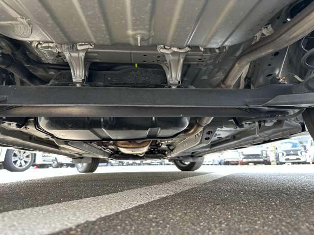 デリカミニ Ｔ　プレミアム　ワンオーナー　メモリーナビ　全方位モニター　マイパイロット　両側電動スライドドア　衝突被害軽減ブレーキ　踏み間違い防止装置　パーキングセンサー　デジタルルームミラー　ルーフレール　シートヒーター（61枚目）