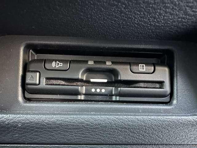 デリカミニ Ｔ　プレミアム　ワンオーナー　ディスプレイオーディオ　全周囲カメラ　ＥＴＣ　マイパイロット　衝突被害軽減ブレーキ　踏み間違い防止装置　パーキングセンサー　両側電動スライドドア　シートヒーター　デジタルルームミラー（7枚目）