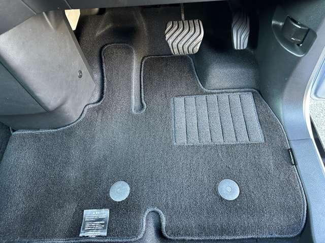 デリカミニ Ｔ　プレミアム　ワンオーナー　ディスプレイオーディオ　全周囲カメラ　ＥＴＣ　マイパイロット　衝突被害軽減ブレーキ　踏み間違い防止装置　パーキングセンサー　両側電動スライドドア　シートヒーター　デジタルルームミラー（44枚目）