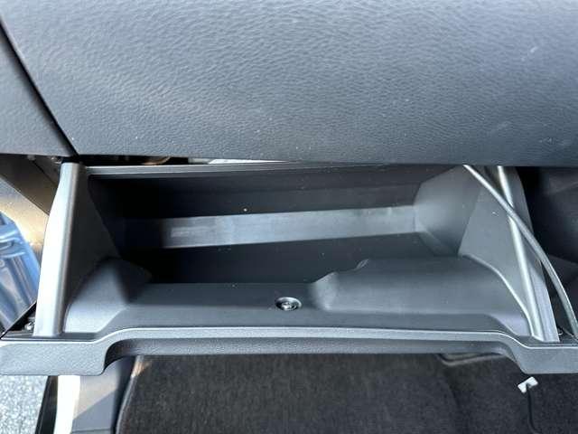 デリカミニ Ｔ　プレミアム　ワンオーナー　ディスプレイオーディオ　全周囲カメラ　ＥＴＣ　マイパイロット　衝突被害軽減ブレーキ　踏み間違い防止装置　パーキングセンサー　両側電動スライドドア　シートヒーター　デジタルルームミラー（45枚目）