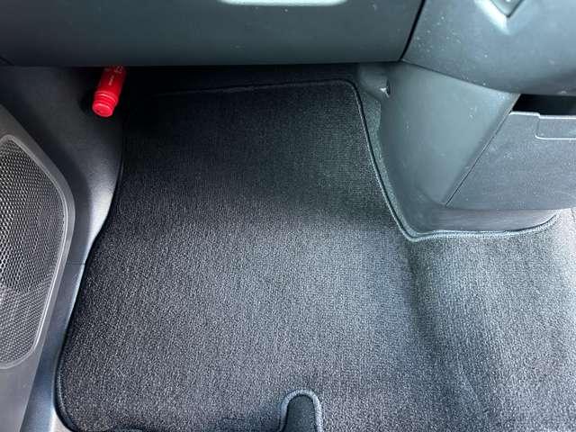 デリカミニ Ｔ　プレミアム　ワンオーナー　ディスプレイオーディオ　全周囲カメラ　ＥＴＣ　マイパイロット　衝突被害軽減ブレーキ　踏み間違い防止装置　パーキングセンサー　両側電動スライドドア　シートヒーター　デジタルルームミラー（51枚目）