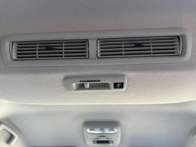 デリカミニ Ｔ　プレミアム　ワンオーナー　メモリーナビ　全周囲カメラ　ＥＴＣ　マイパイロット　衝突被害軽減ブレーキ　踏み間違い防止装置　パーキングセンサー　両側電動スライドドア　デジタルルームミラー　シートヒーター　スマートキー（20枚目）