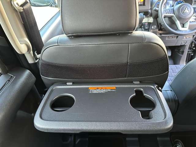 デリカミニ Ｔ　プレミアム　ワンオーナー　メモリーナビ　全周囲カメラ　ＥＴＣ　マイパイロット　衝突被害軽減ブレーキ　踏み間違い防止装置　パーキングセンサー　両側電動スライドドア　デジタルルームミラー　シートヒーター　スマートキー（21枚目）