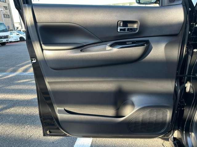 デリカミニ Ｔ　プレミアム　ワンオーナー　メモリーナビ　全周囲カメラ　ＥＴＣ　マイパイロット　衝突被害軽減ブレーキ　踏み間違い防止装置　パーキングセンサー　両側電動スライドドア　デジタルルームミラー　シートヒーター　スマートキー（55枚目）