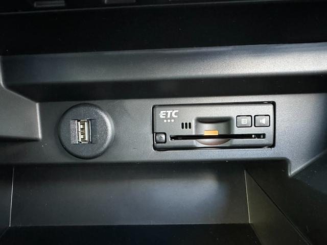 デリカD:2 カスタムハイブリッドMV全方位カメラ付ナビパッケージ ワンオーナー メモリーナビ 全周囲カメラ ETC レーダークルーズコントロール 衝突被害軽減ブレーキ 踏み間違い防止装置 パーキングセンサー 両川電動スライドドア シートヒーター スマートキー(8枚目)